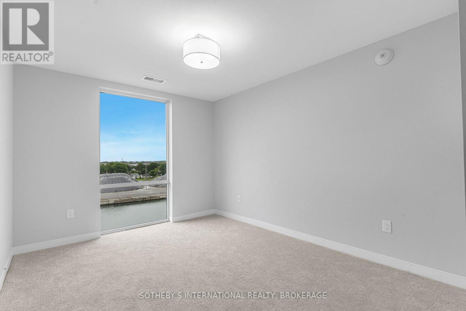 707 - 118 West Street, Port Colborne (Sugarloaf), Ontario  L3K 4C9 - Photo 18 - X12499948