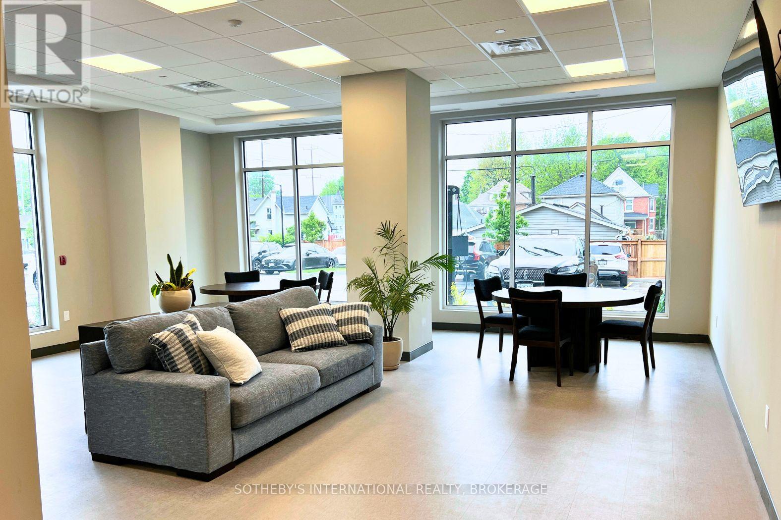 707 - 118 West Street, Port Colborne (Sugarloaf), Ontario  L3K 4C9 - Photo 30 - X12499948