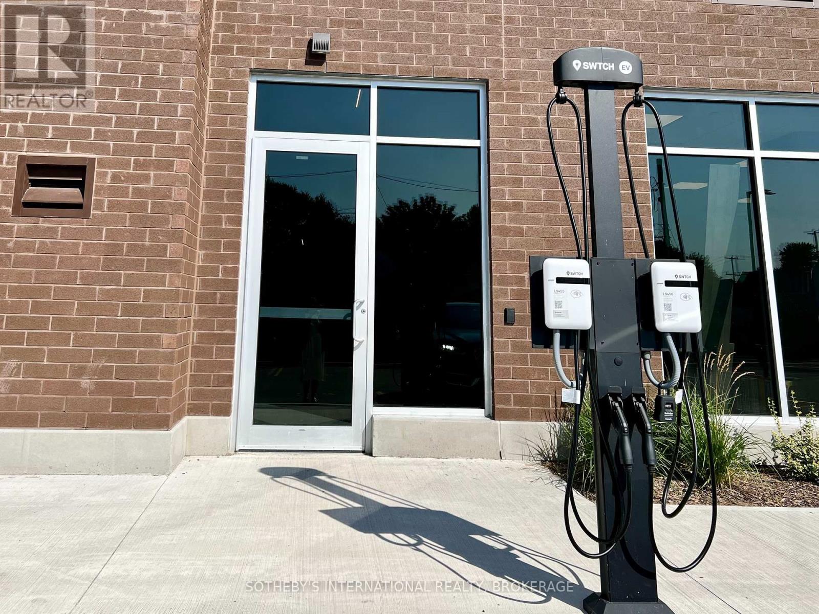 707 - 118 West Street, Port Colborne (Sugarloaf), Ontario  L3K 4C9 - Photo 32 - X12499948