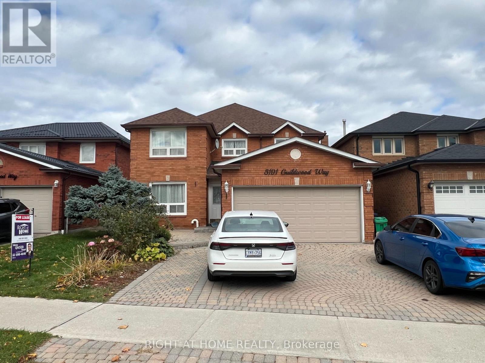 Upper Portion - 5191 Guildwood Way, Mississauga, Ontario  L5R 2T4 - Photo 2 - W12499346