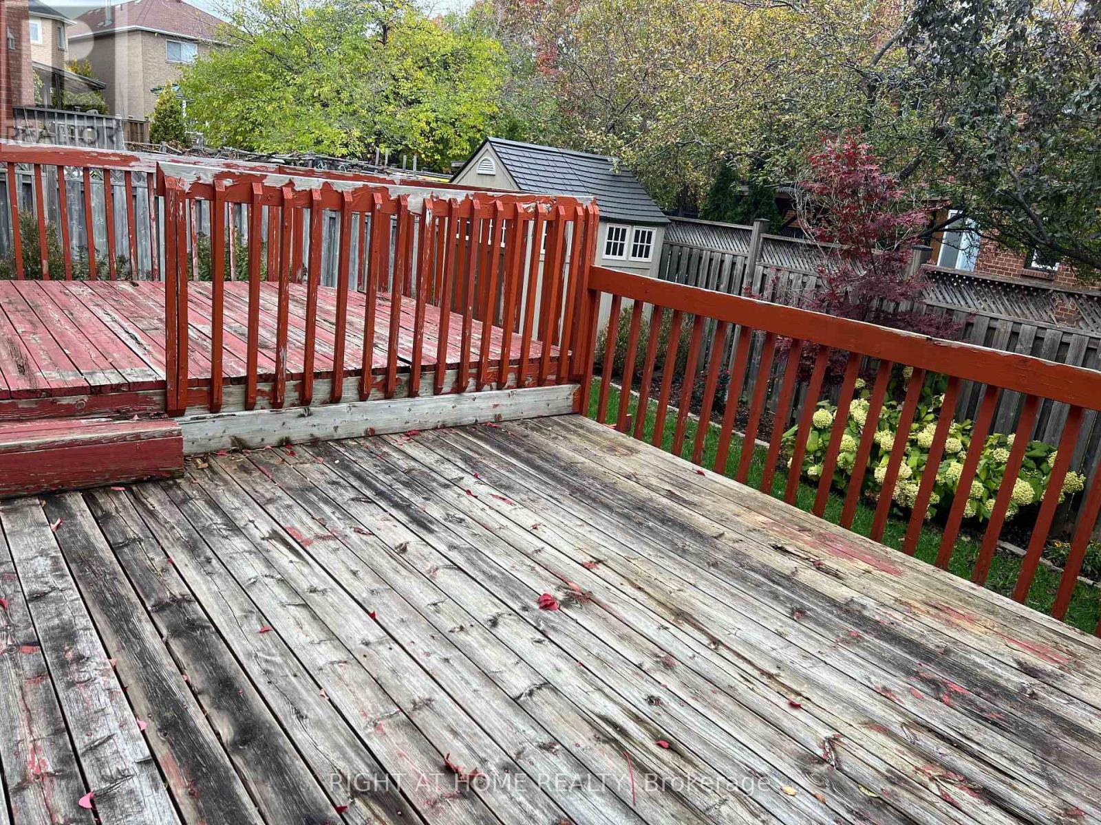 Upper Portion - 5191 Guildwood Way, Mississauga, Ontario  L5R 2T4 - Photo 31 - W12499346