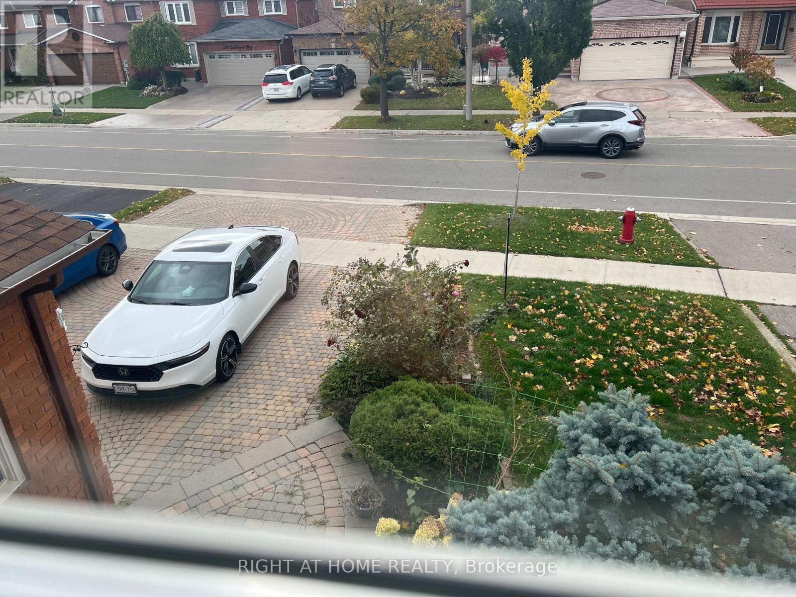 Upper Portion - 5191 Guildwood Way, Mississauga, Ontario  L5R 2T4 - Photo 41 - W12499346