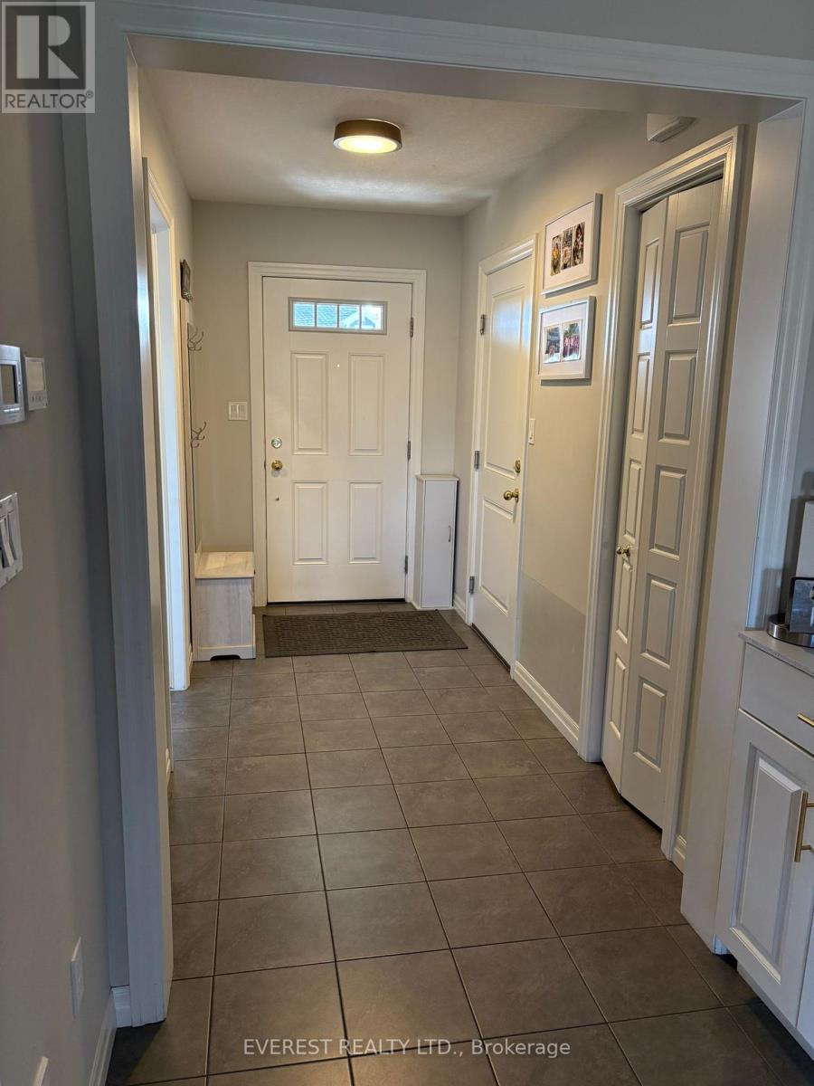 1 Melrose Court, St. Thomas, Ontario  N5R 0J4 - Photo 11 - X12426741