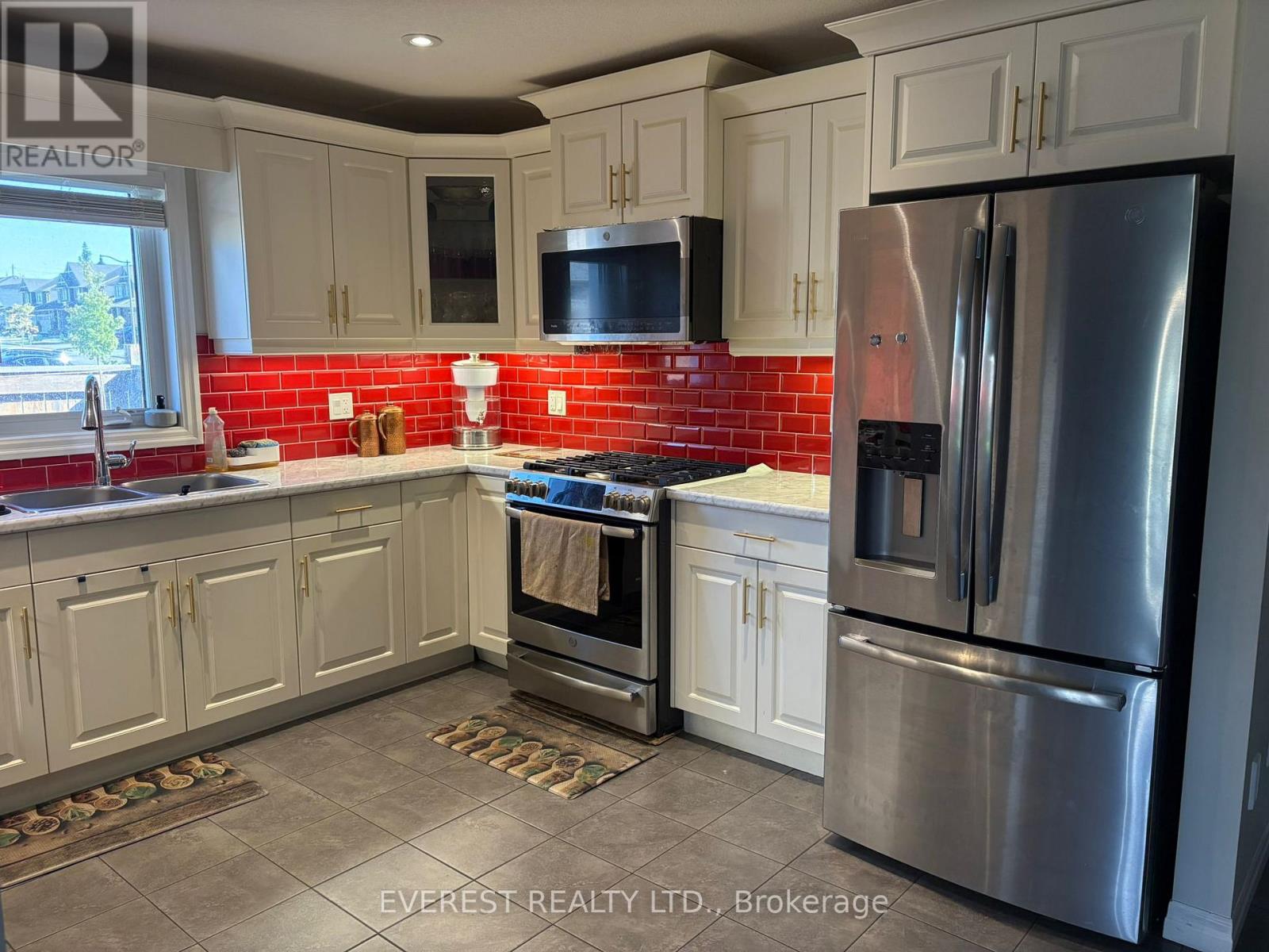 1 Melrose Court, St. Thomas, Ontario  N5R 0J4 - Photo 10 - X12426741