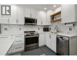 450 Obed Ave Gorge, Saanich, Ca