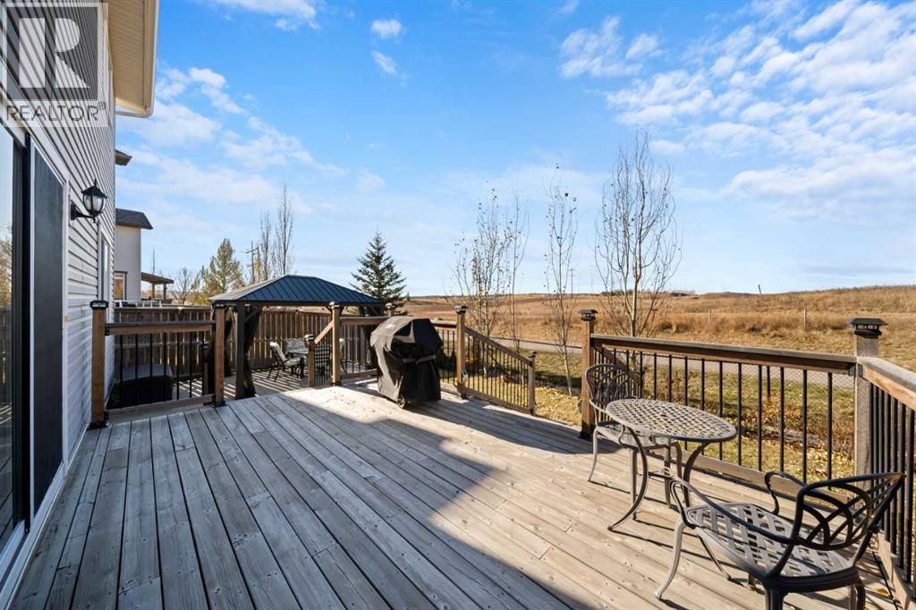 201 Westmount Bay, Okotoks, Alberta  T1S 0B5 - Photo 12 - A2267401