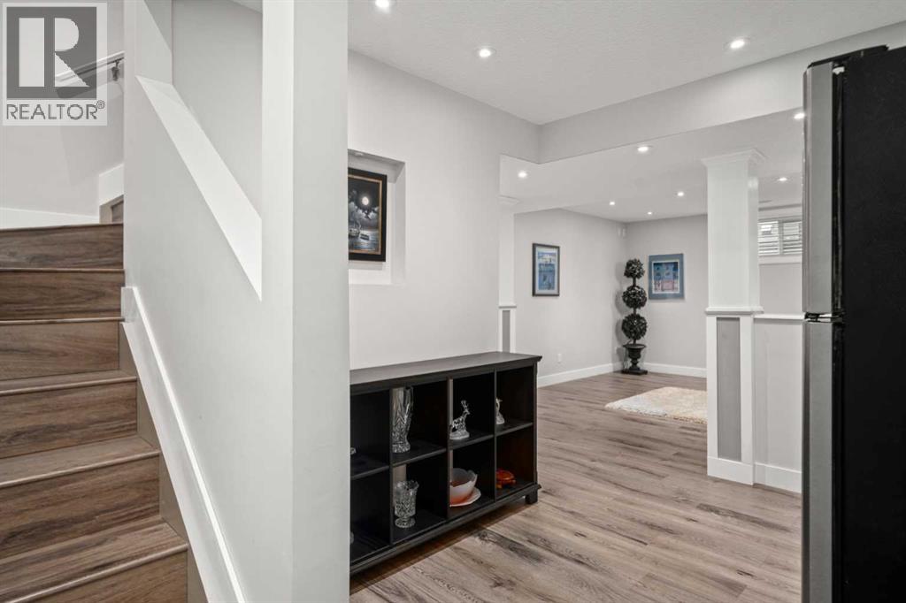 201 Westmount Bay, Okotoks, Alberta  T1S 0B5 - Photo 34 - A2267401