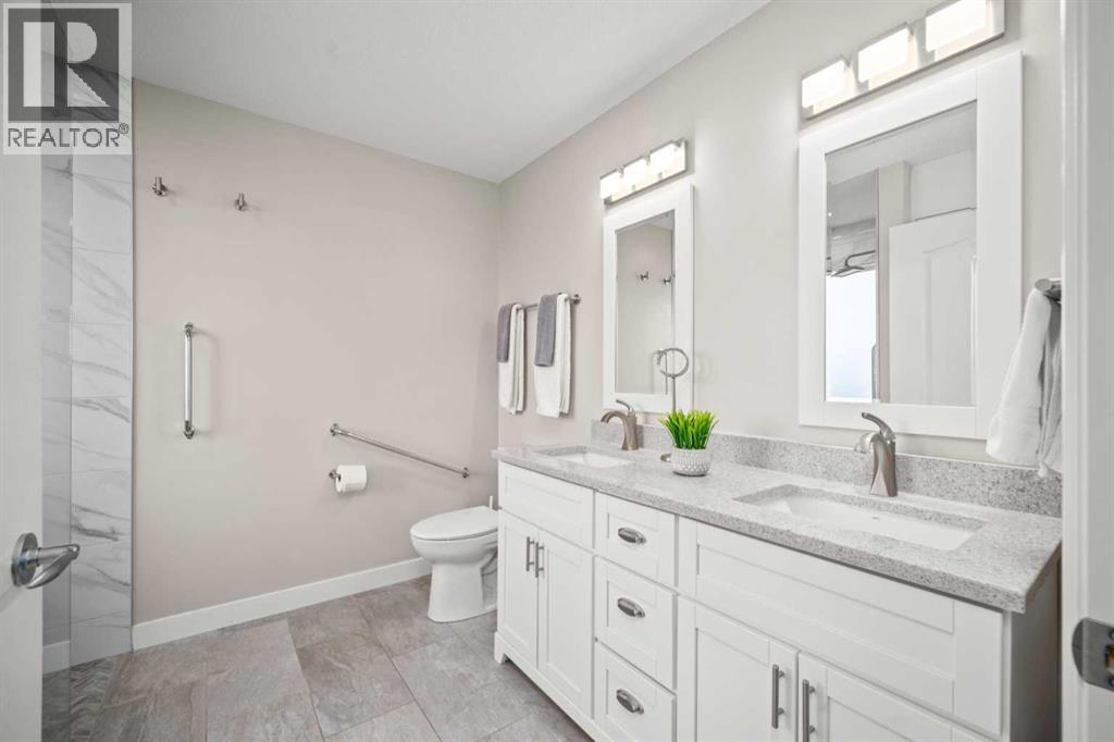 201 Westmount Bay, Okotoks, Alberta  T1S 0B5 - Photo 27 - A2267401