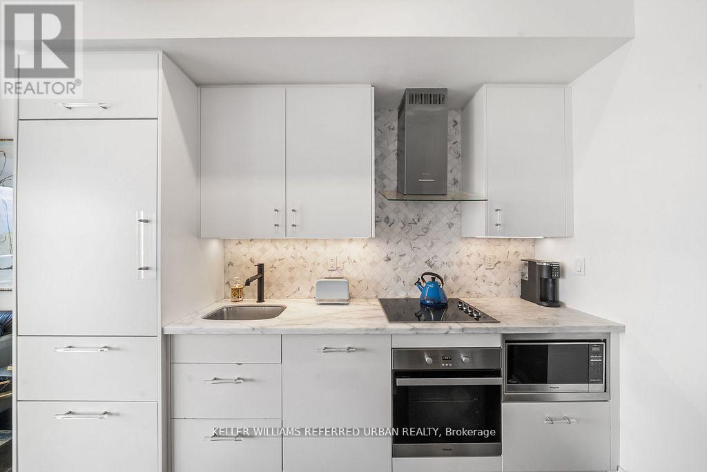 1015 - 3018 Yonge Street, Toronto (Lawrence Park South), Ontario  M4N 0A5 - Photo 10 - C12499952