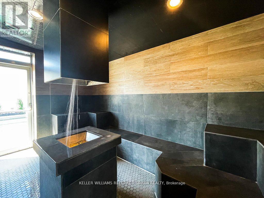 1015 - 3018 Yonge Street, Toronto (Lawrence Park South), Ontario  M4N 0A5 - Photo 47 - C12499952