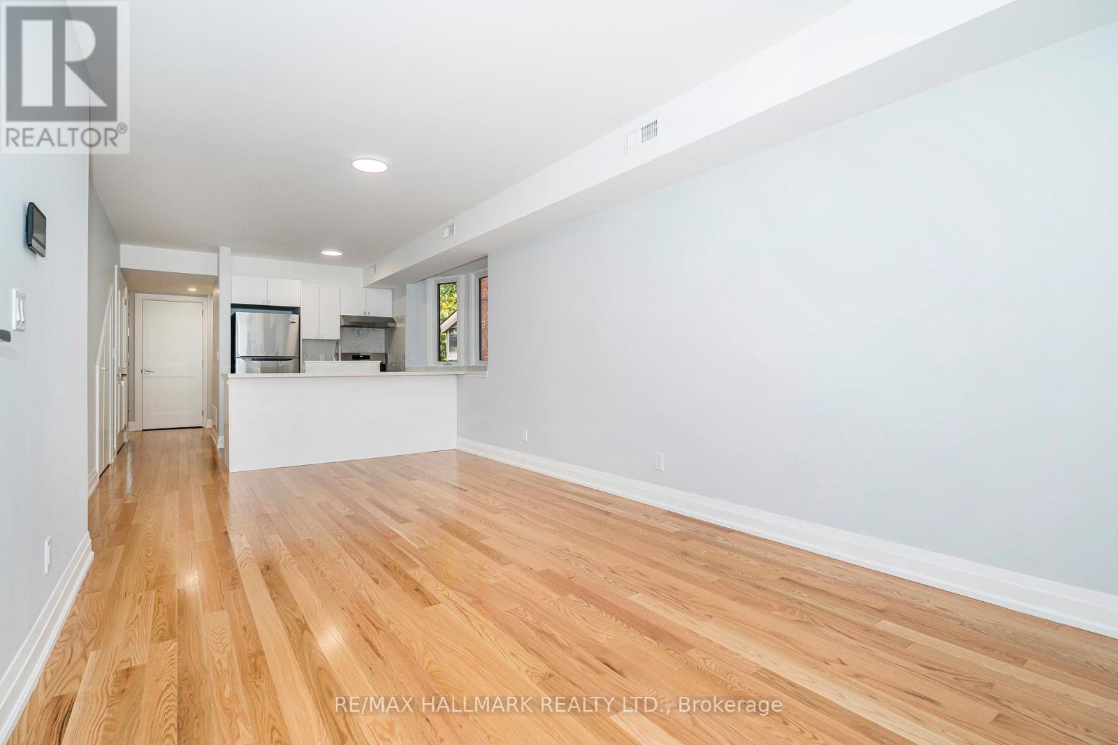 #2 Main - 519 Gladstone Avenue, Toronto (Dufferin Grove), Ontario  M6H 3J1 - Photo 4 - C12499956