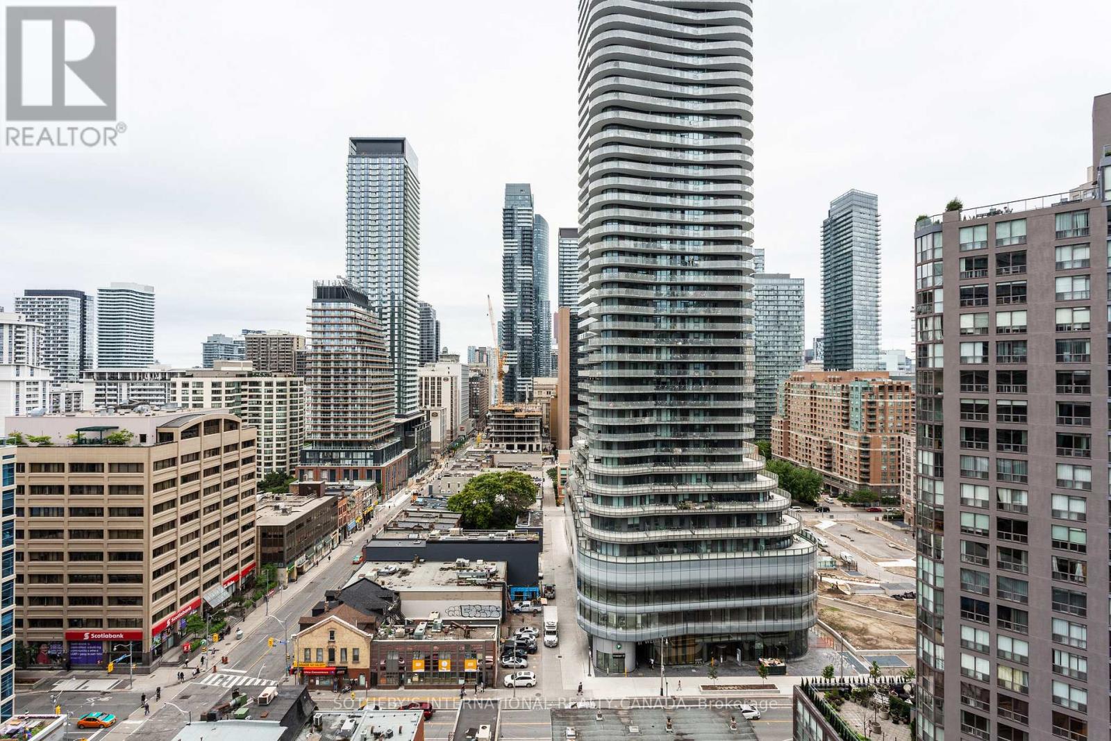 1402 - 5 St Joseph Street, Toronto, Ontario  M4Y 1J6 - Photo 17 - C12499986