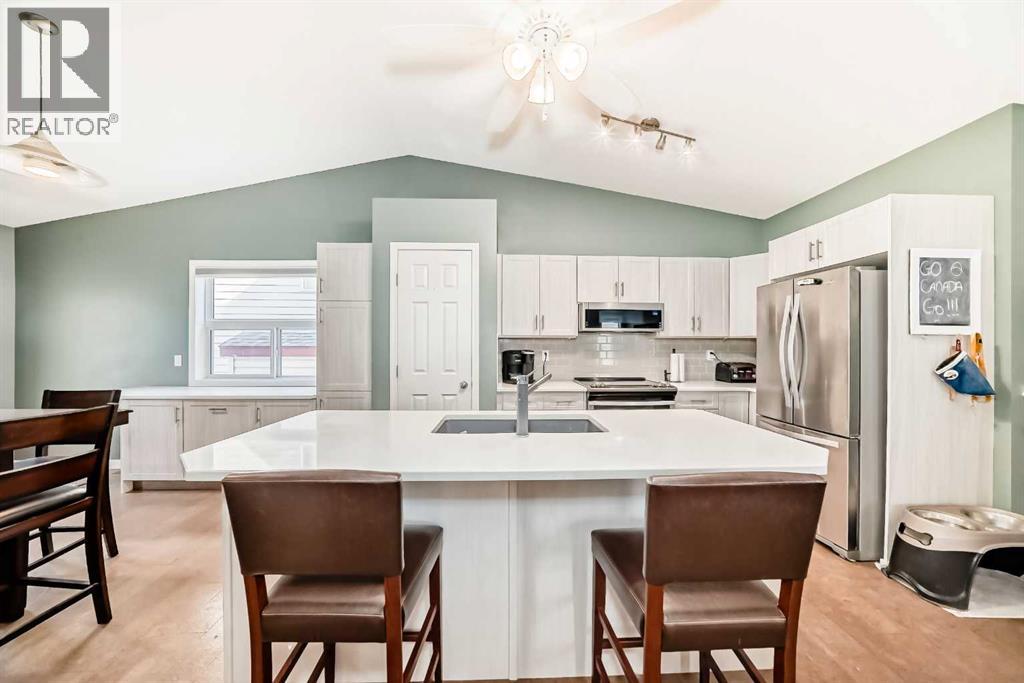 26 Copperfield View Se, Calgary, Alberta  T2Z 4L3 - Photo 3 - A2264641