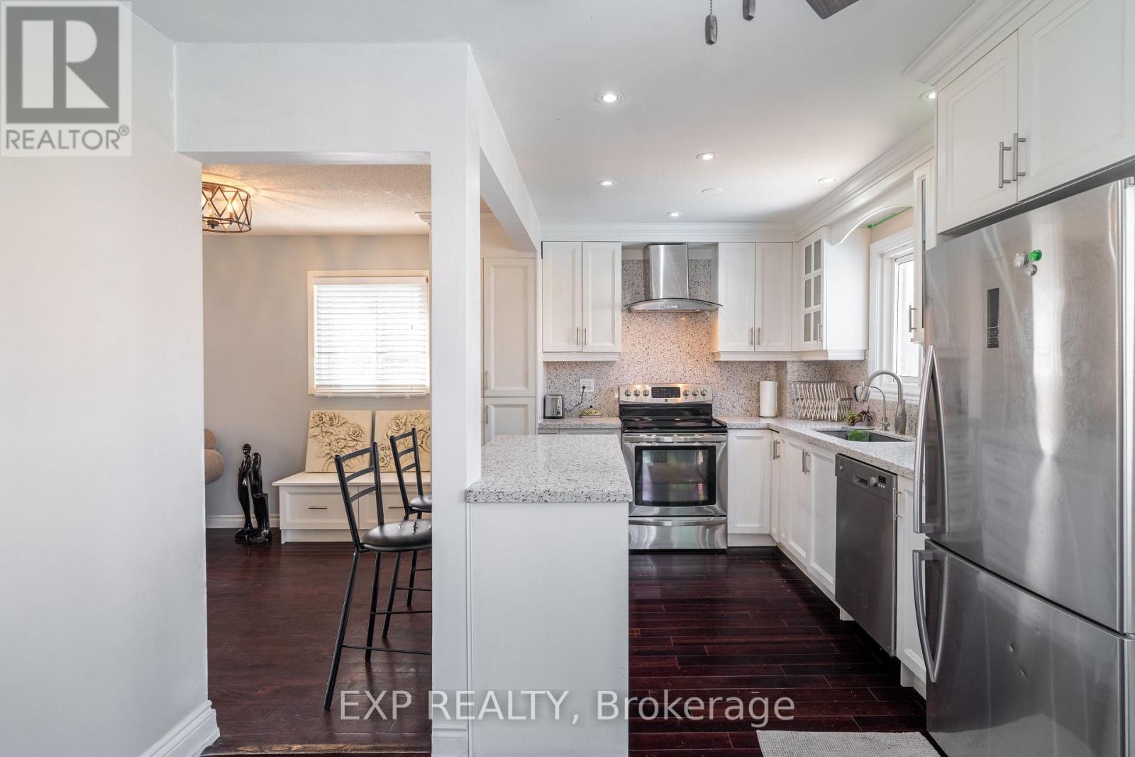 12 Empson Court, Ajax, Ontario  L1S 3Y3 - Photo 8 - E12499984