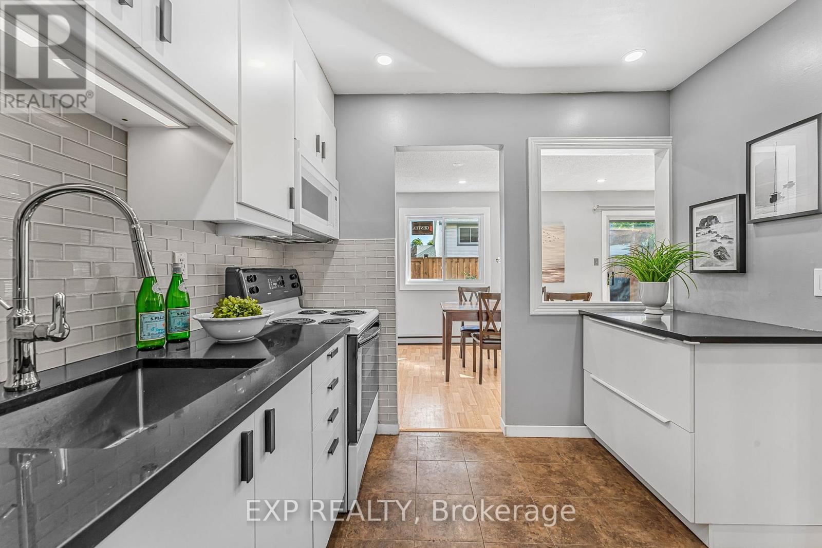 70 - 6797 Formentera Avenue, Mississauga, Ontario  L5N 2L6 - Photo 12 - W12497462