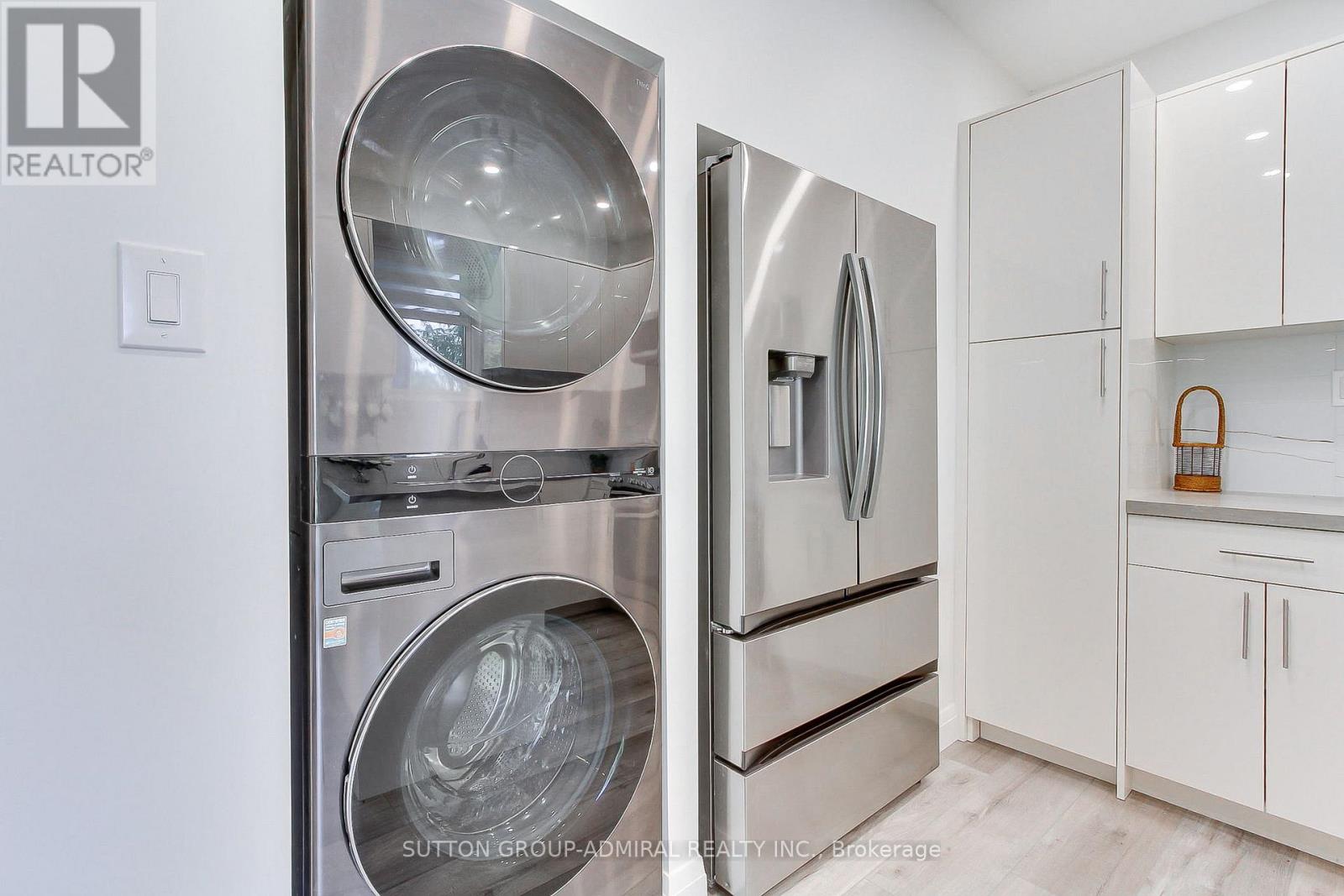 836 Montsell Avenue, Georgina (Historic Lakeshore Communities), Ontario  L0E 1S0 - Photo 20 - N12499934