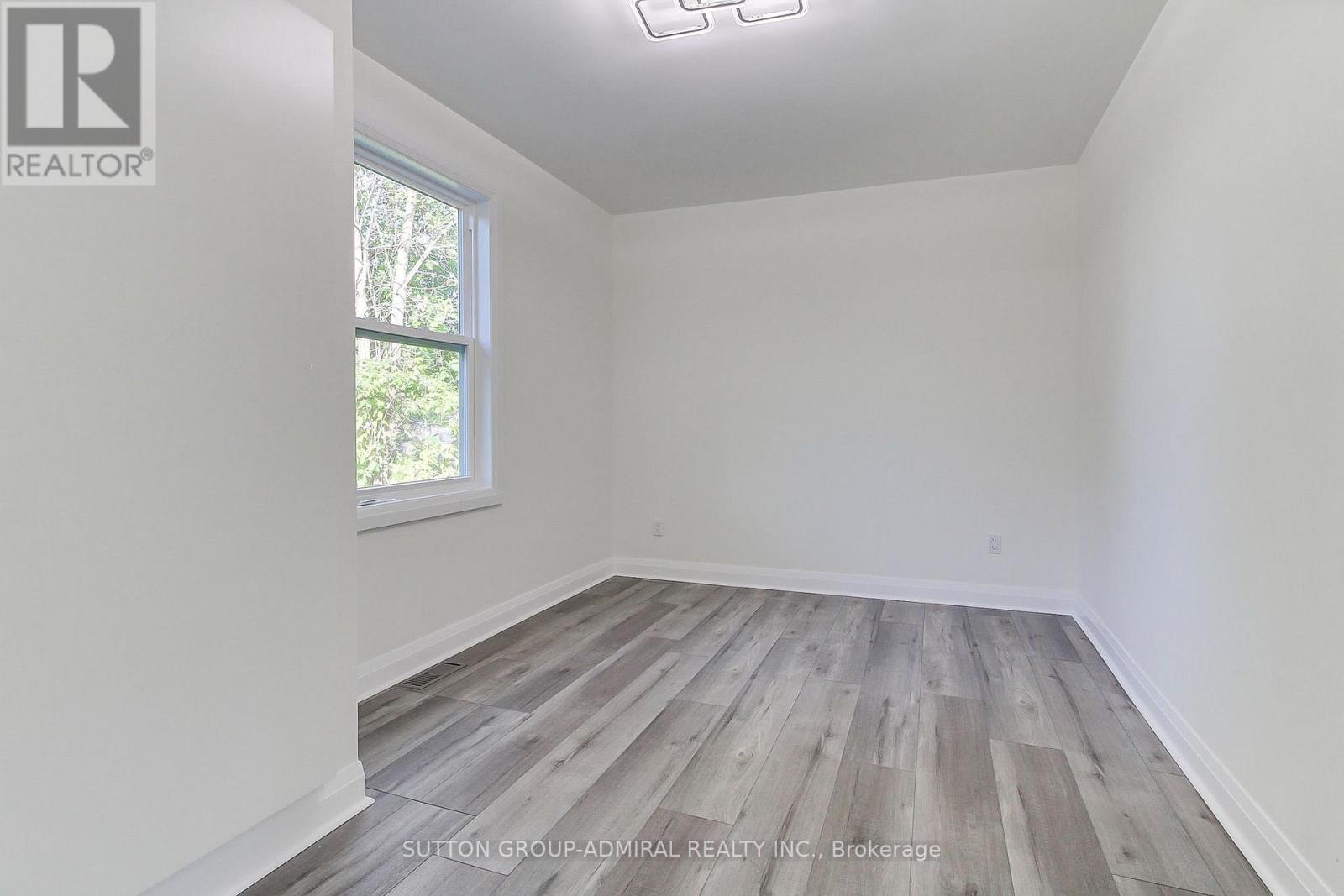 836 Montsell Avenue, Georgina (Historic Lakeshore Communities), Ontario  L0E 1S0 - Photo 21 - N12499934