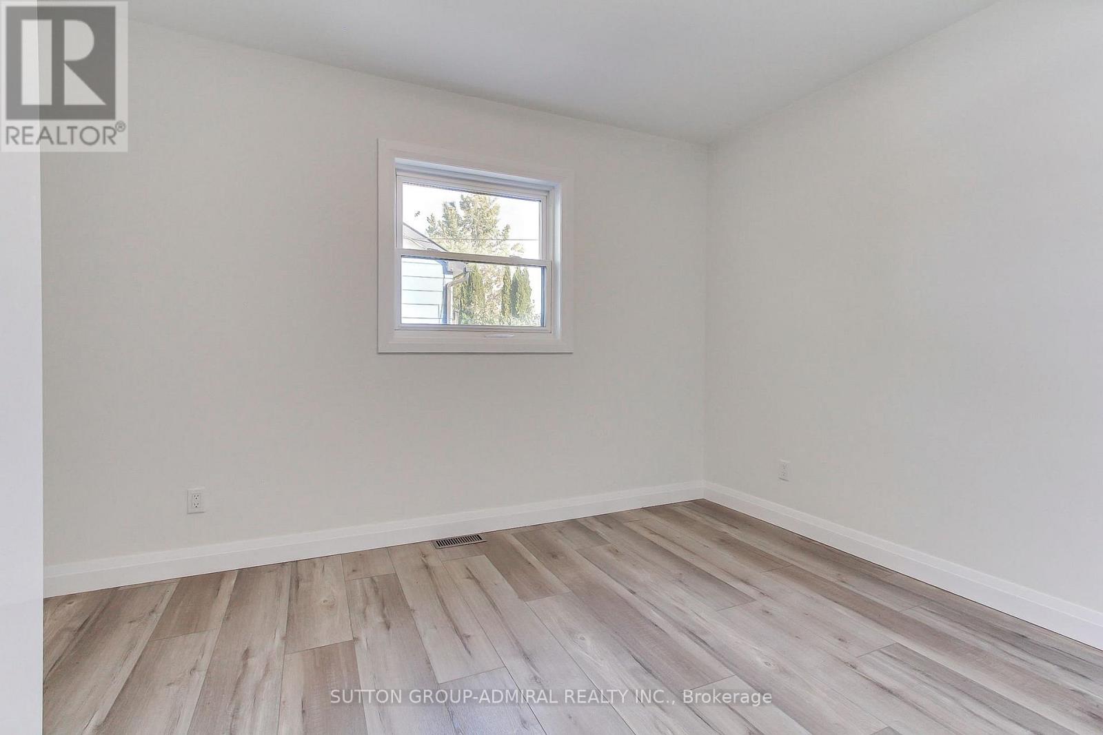 836 Montsell Avenue, Georgina (Historic Lakeshore Communities), Ontario  L0E 1S0 - Photo 28 - N12499934