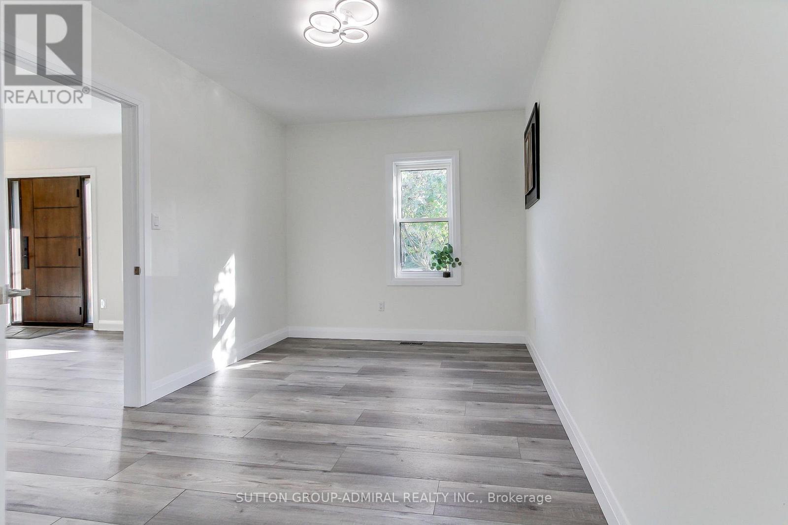 836 Montsell Avenue, Georgina (Historic Lakeshore Communities), Ontario  L0E 1S0 - Photo 31 - N12499934