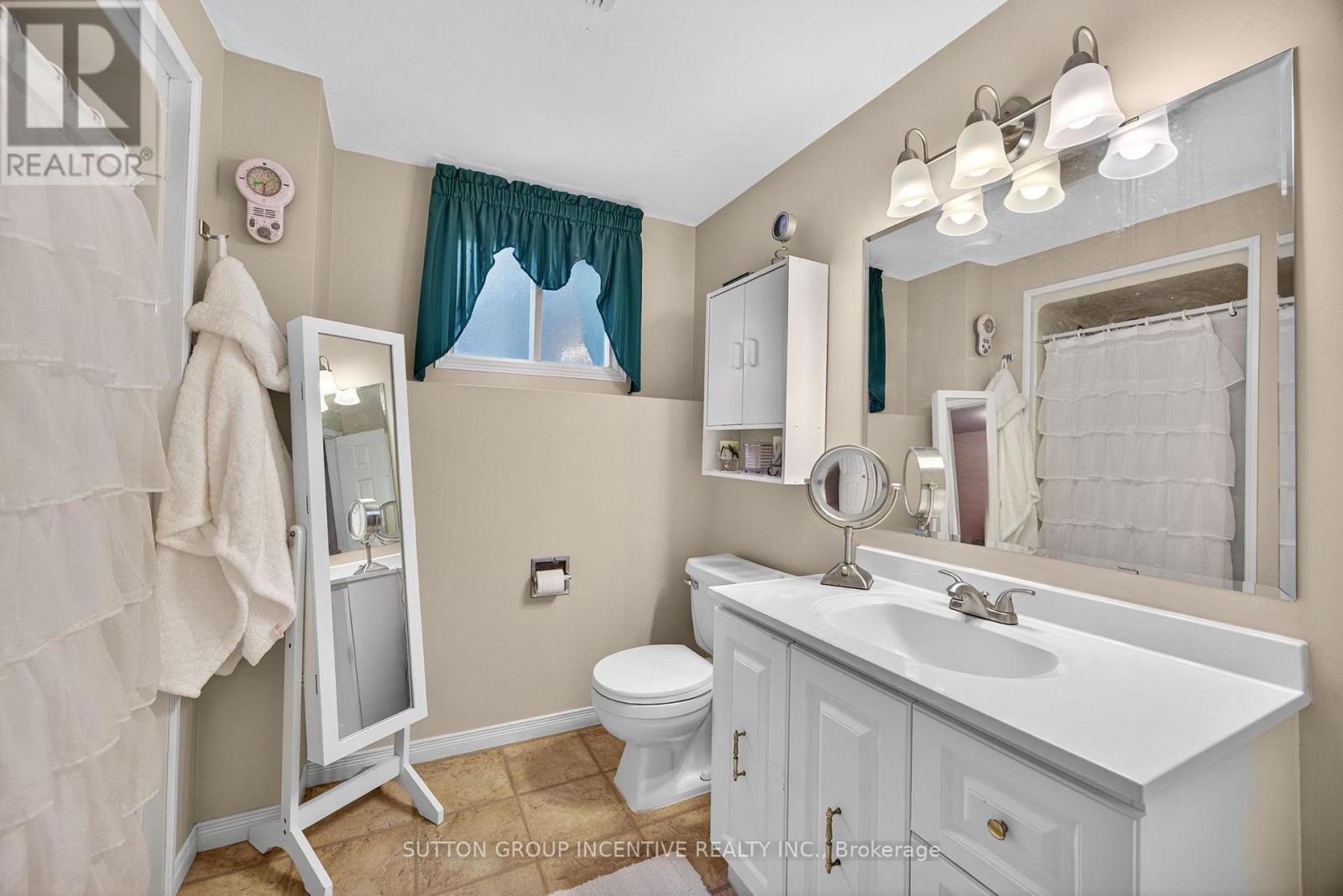 24 Port Royal Trail, Wasaga Beach, Ontario  L9Z 1H7 - Photo 29 - S12499980