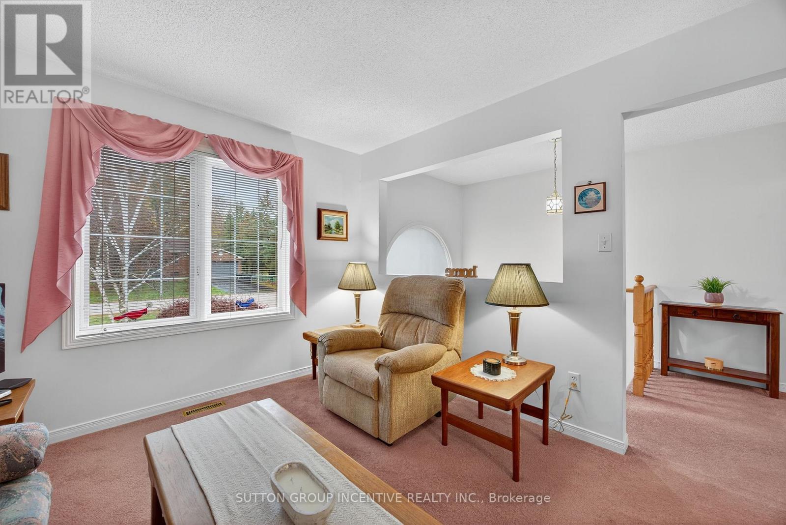 24 Port Royal Trail, Wasaga Beach, Ontario  L9Z 1H7 - Photo 6 - S12499980