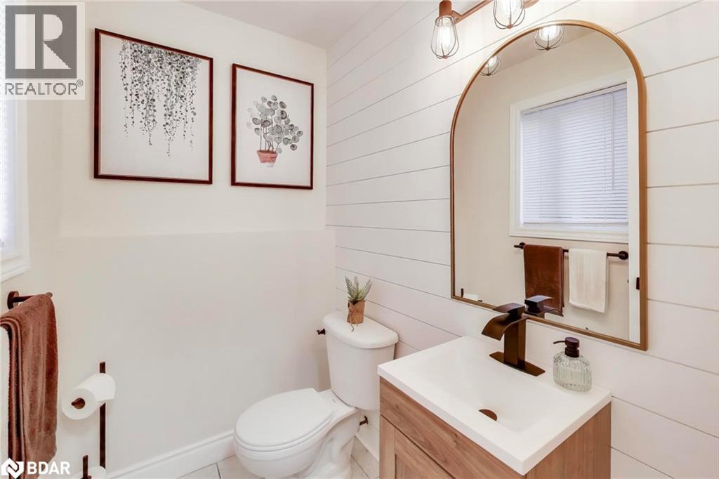 155 Cunningham Drive, Barrie, Ontario  L4N 5R3 - Photo 16 - 40784458