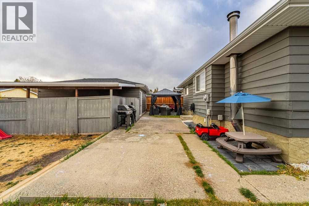 6707 23 Avenue Ne, Calgary, Alberta  T1Y 1V3 - Photo 42 - A2267623