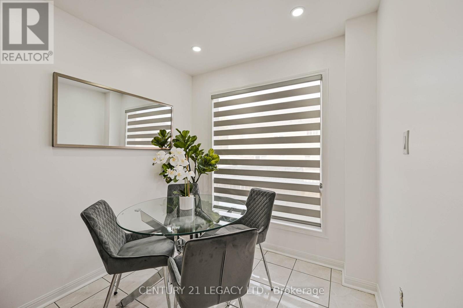 15 Dusty Star Road, Brampton, Ontario  L6R 1Y5 - Photo 12 - W12499930