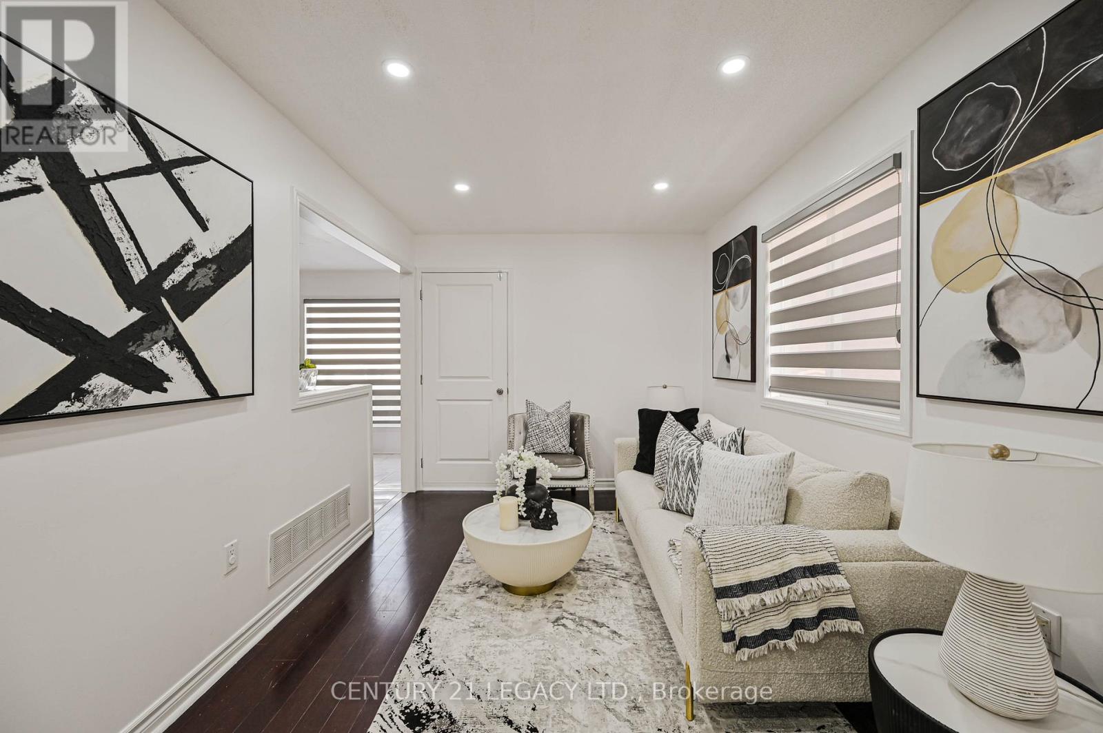 15 Dusty Star Road, Brampton, Ontario  L6R 1Y5 - Photo 9 - W12499930