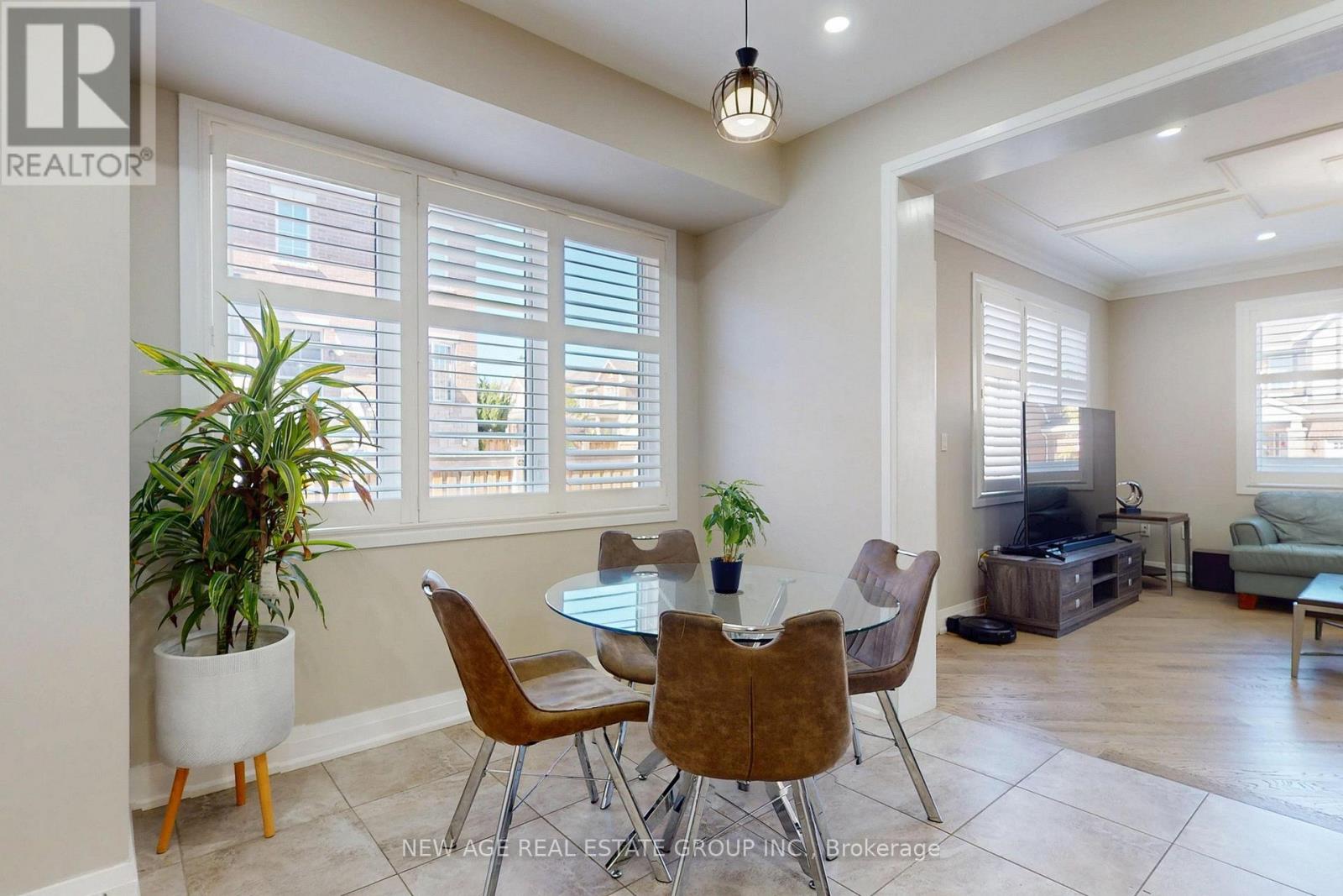 153 Whitlock Avenue, Milton, Ontario  L9E 1G1 - Photo 16 - W12499966