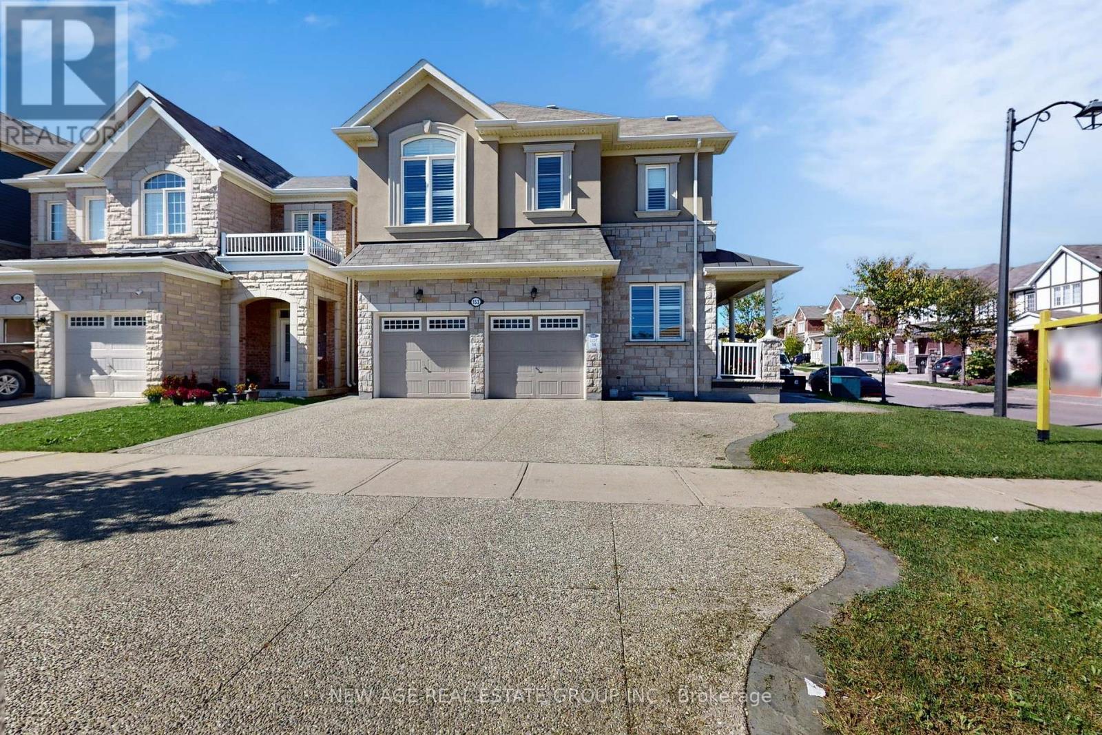 153 Whitlock Avenue, Milton, Ontario  L9E 1G1 - Photo 3 - W12499966