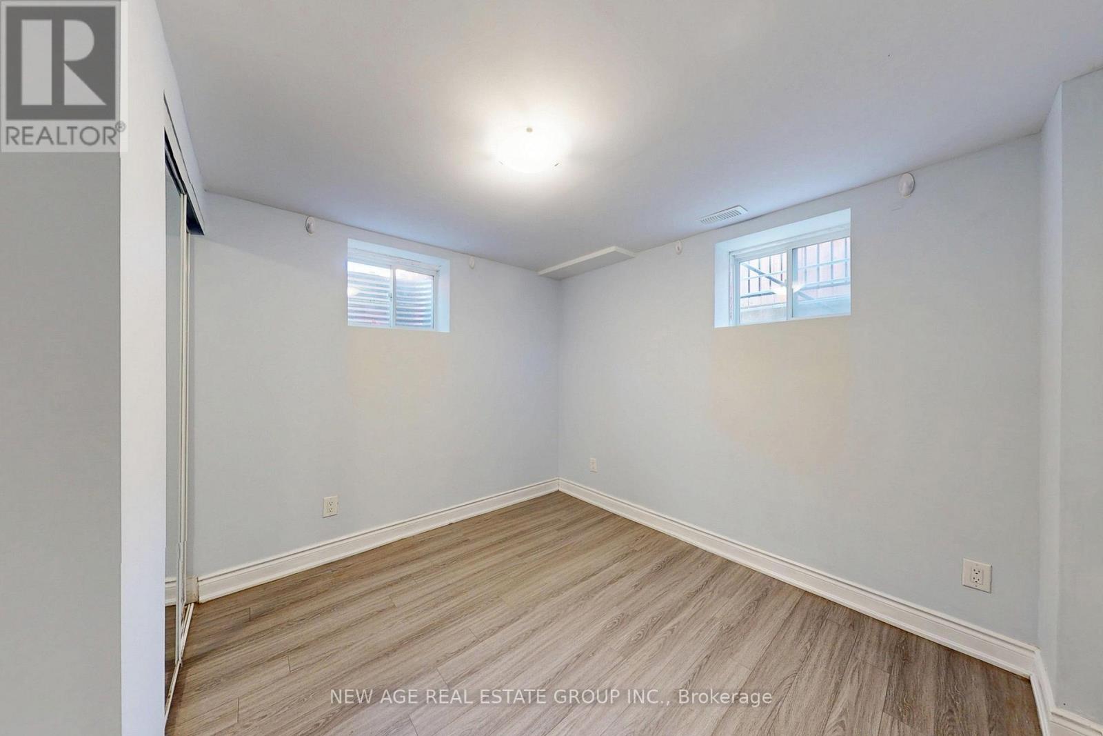 153 Whitlock Avenue, Milton, Ontario  L9E 1G1 - Photo 35 - W12499966