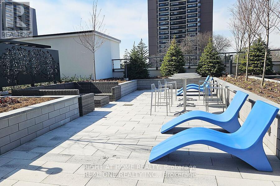 201 - 10 Eva Road, Toronto, Ontario  M9C 0B3 - Photo 18 - W12499978