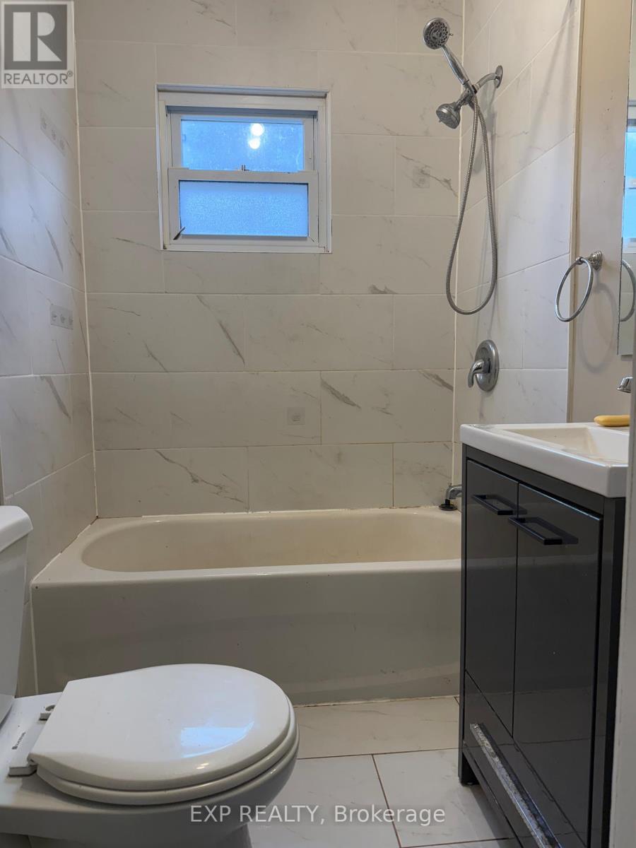 3 Moote Street, St. Catharines (Facer), Ontario  L2N 1B3 - Photo 7 - X12500026