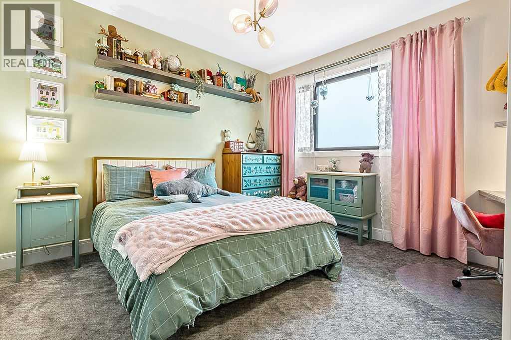 10 Westmount Point, Okotoks, Alberta  T1S 0K6 - Photo 36 - A2247694