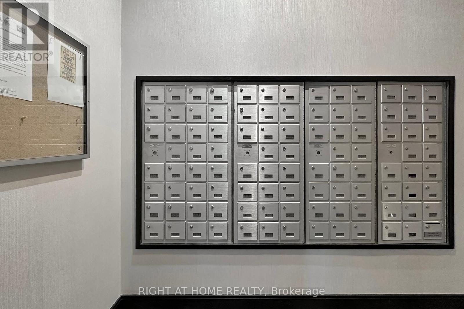 207 - 21 Scollard Street, Toronto, Ontario  M5R 1G1 - Photo 21 - C12281469