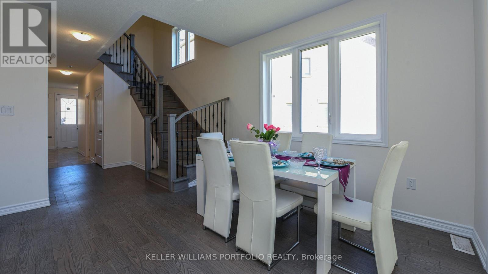 10 Hashmi Place, Brampton, Ontario  L6Y 6K1 - Photo 7 - W12491520