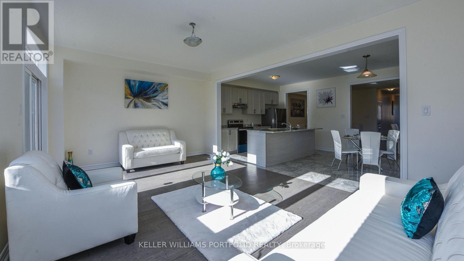 10 Hashmi Place, Brampton, Ontario  L6Y 6K1 - Photo 3 - W12491520