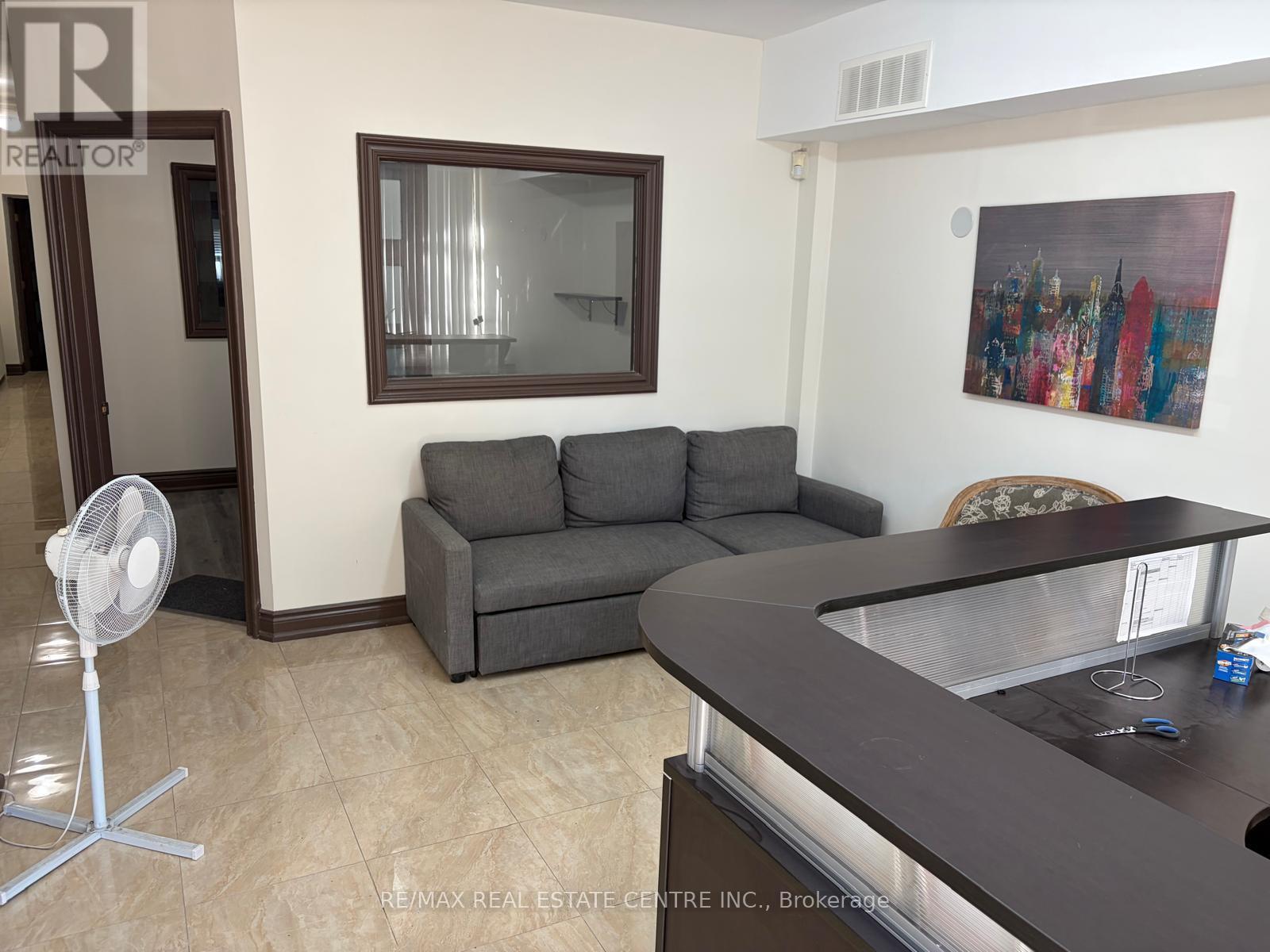 Office - 3280 Danforth Avenue, Toronto, Ontario  M1L 1C3 - Photo 4 - E12496466