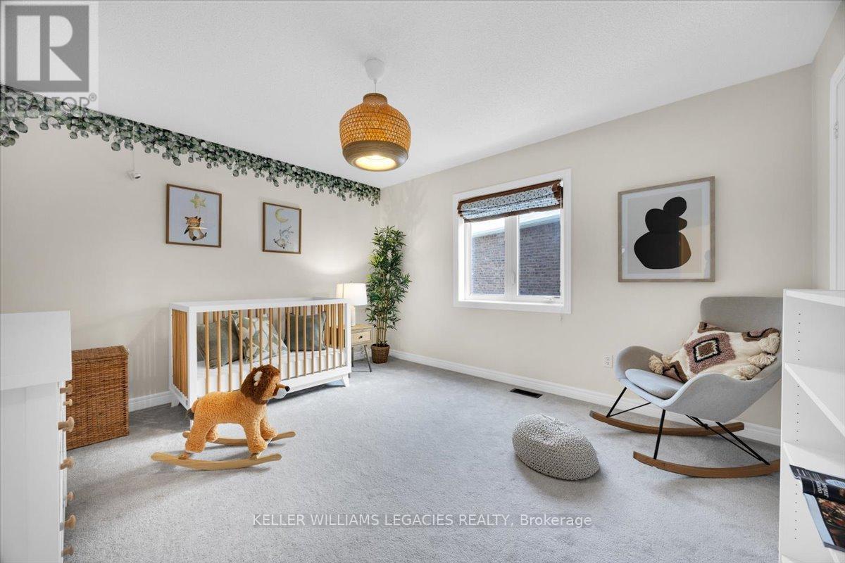 208 Greenwood Road, Whitchurch-Stouffville, Ontario  L4A 4N8 - Photo 25 - N12468884