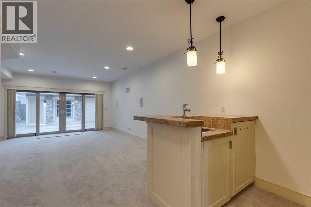 2005 32 Avenue Sw, Calgary, Alberta  T2T 1W7 - Photo 36 - A2267290