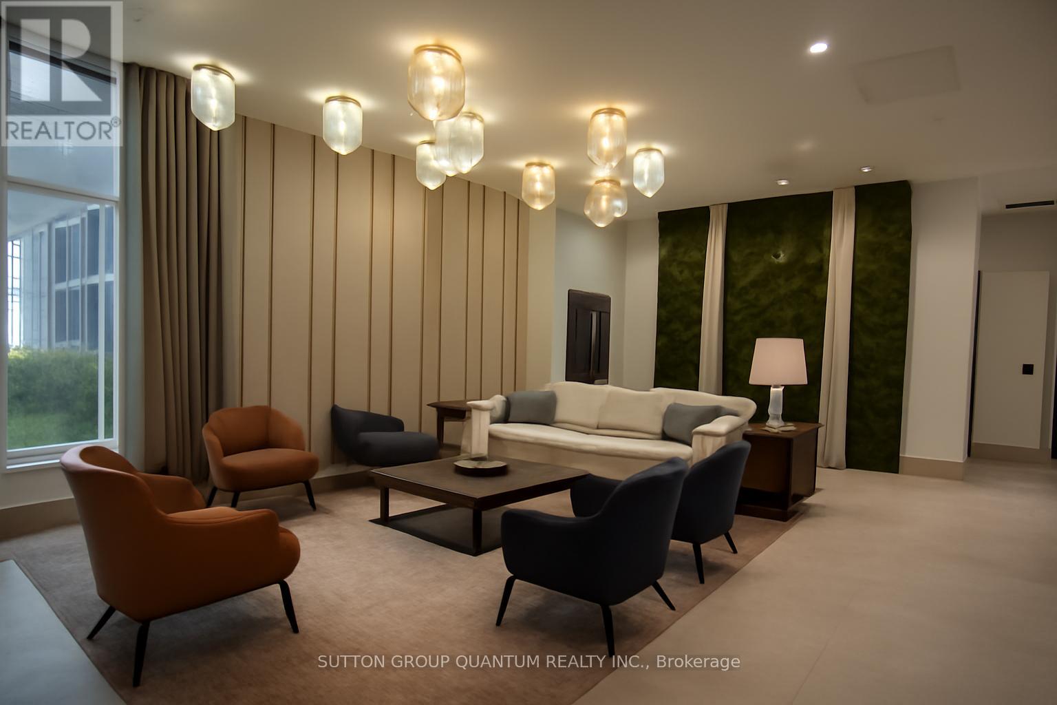 420 - 500 Plains Road E, Burlington, Ontario  L7T 2E1 - Photo 9 - W12500016