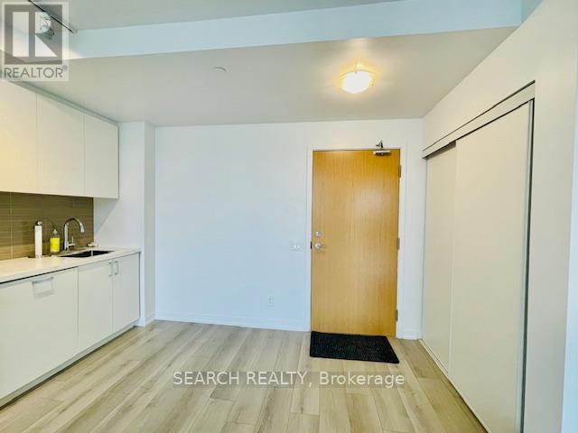 1109 - 1787 St Clair Avenue W, Toronto, Ontario  M6N 0B7 - Photo 11 - W12500020