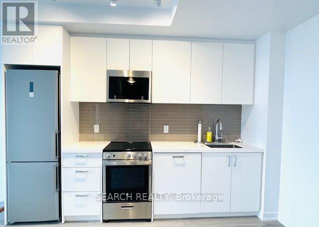 1109 - 1787 St Clair Avenue W, Toronto, Ontario  M6N 0B7 - Photo 6 - W12500020