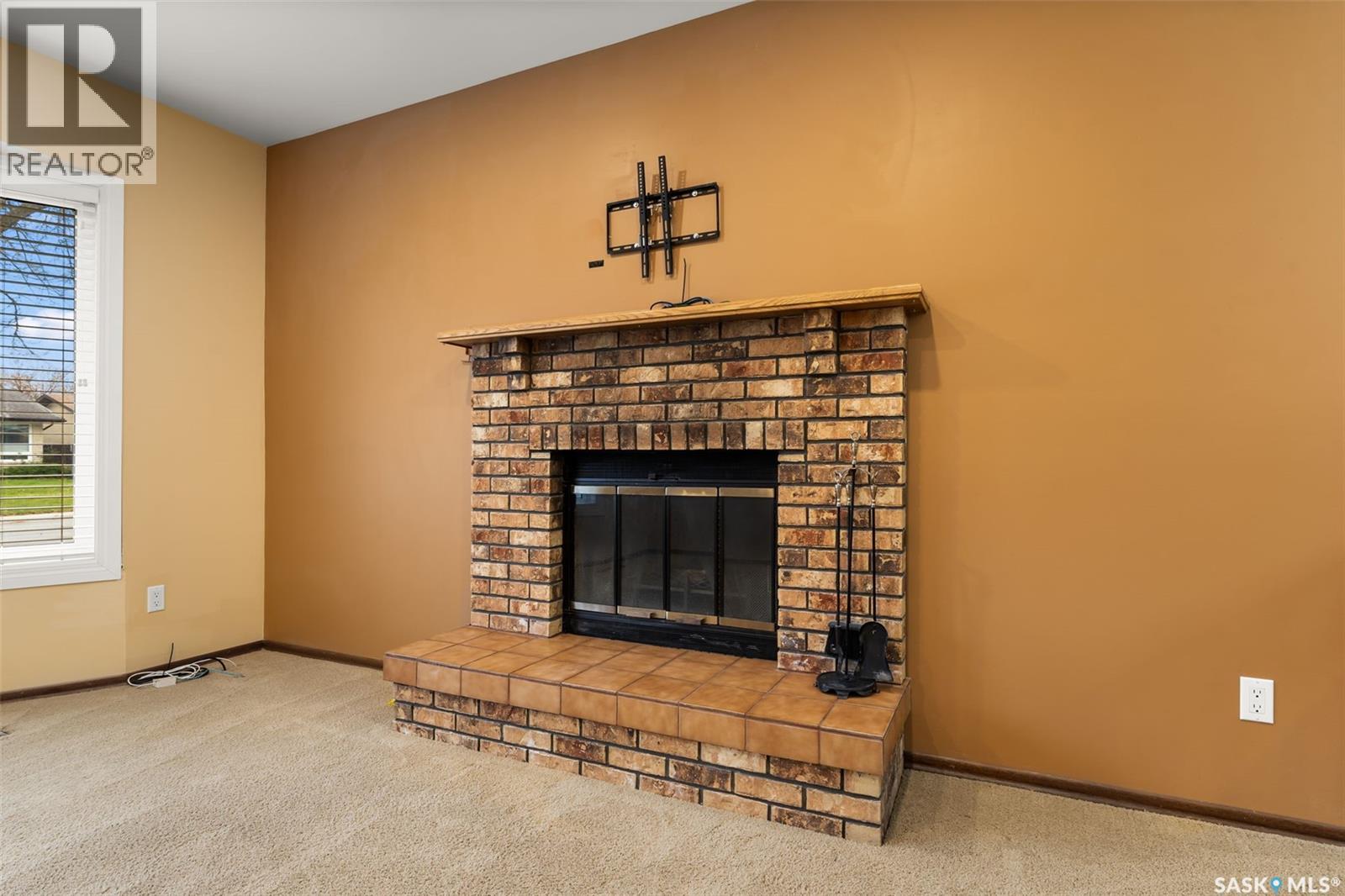 242 Hansen Drive, Regina, Saskatchewan  S4X 2Y6 - Photo 8 - SK022128