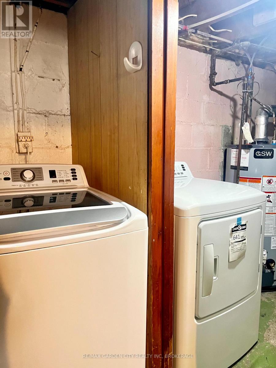 95 Page Street, St. Catharines, Ontario  L2R 4A8 - Photo 11 - X12447814