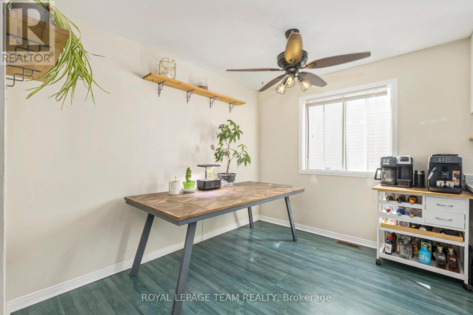 9 Glacier Street, Ottawa, Ontario  K2G 6E5 - Photo 12 - X12500034