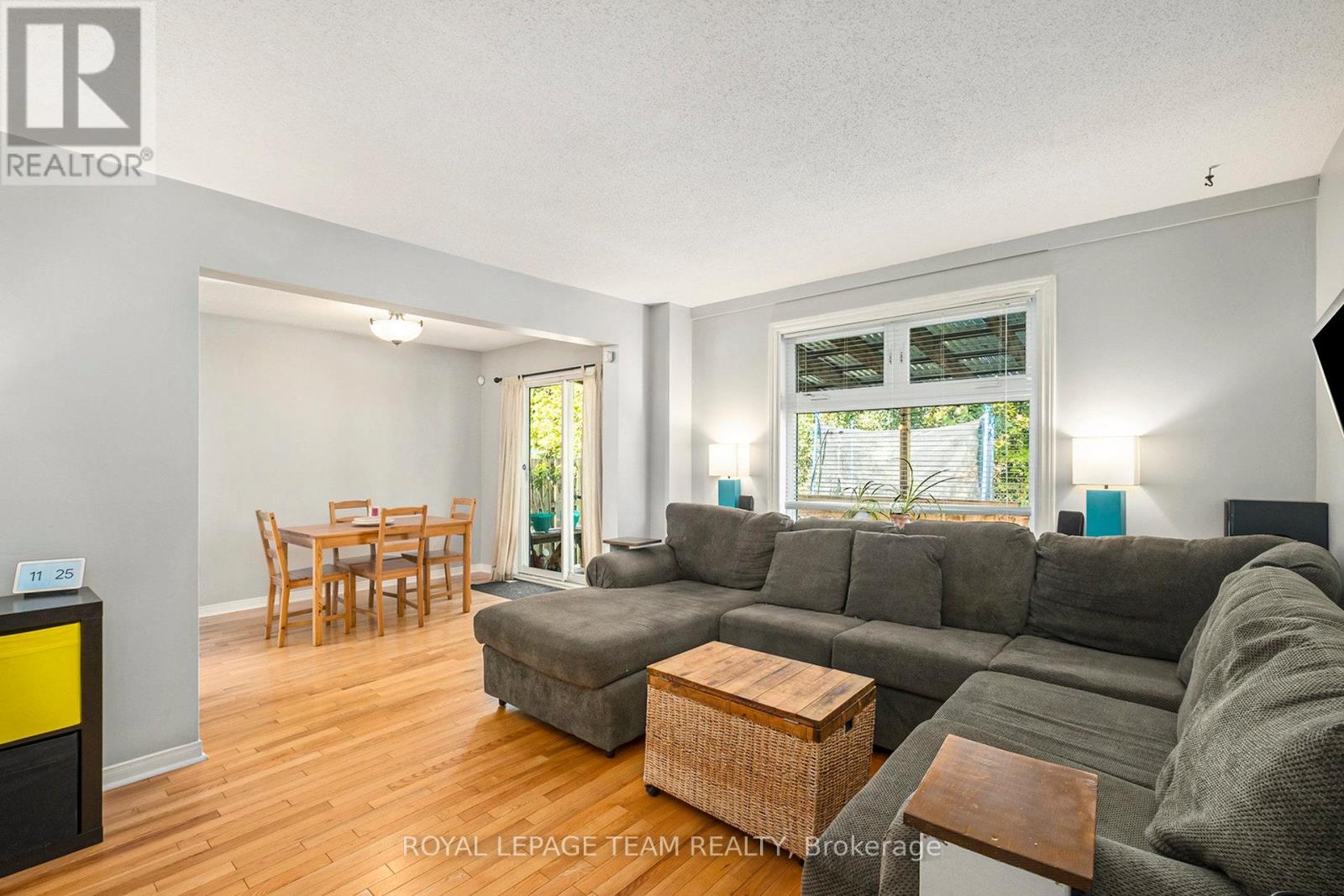 9 Glacier Street, Ottawa, Ontario  K2G 6E5 - Photo 6 - X12500034