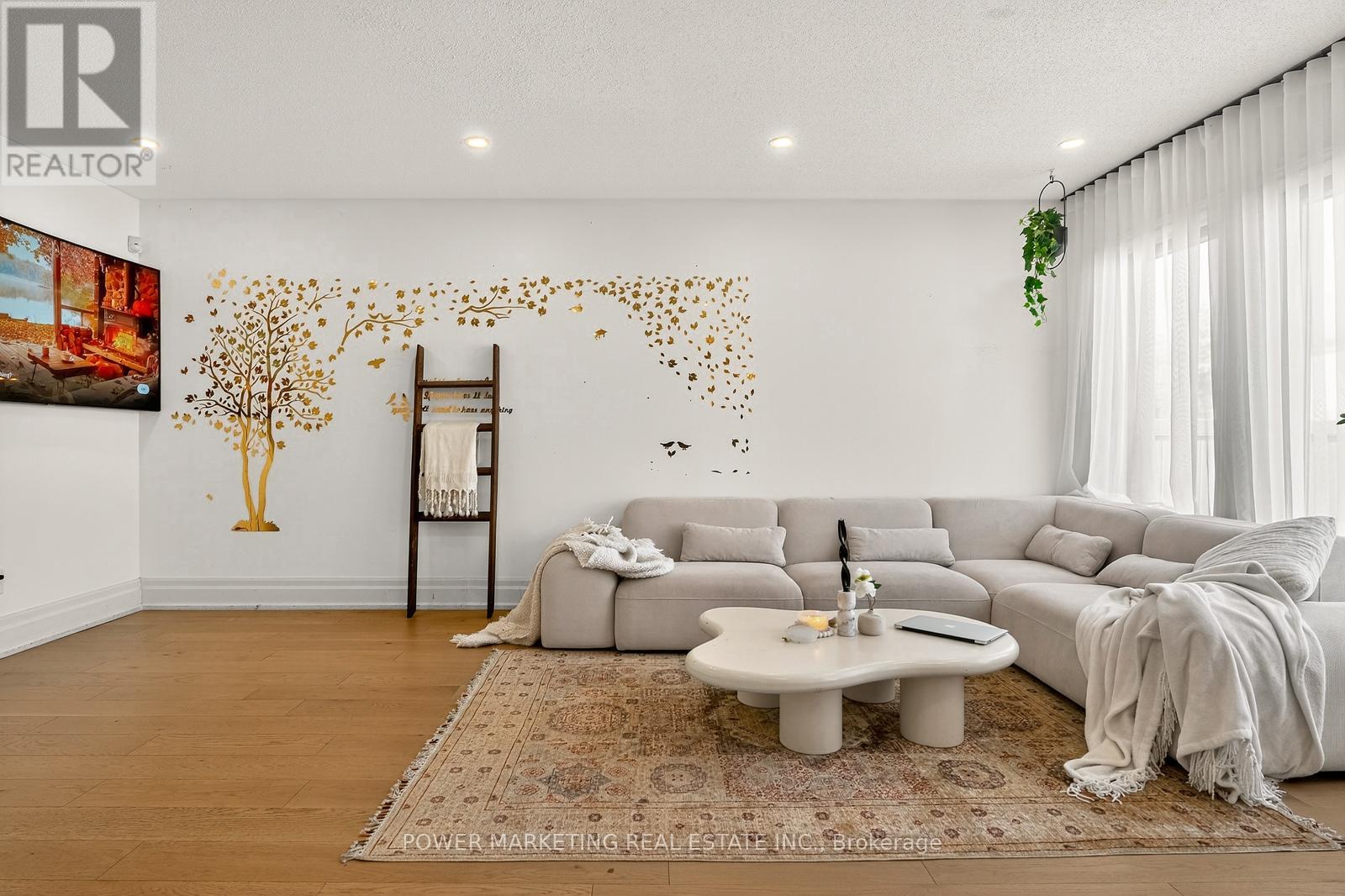 657 - 657 Clearbrook Drive N, Ottawa, Ontario  K2J 5S1 - Photo 13 - X12500054