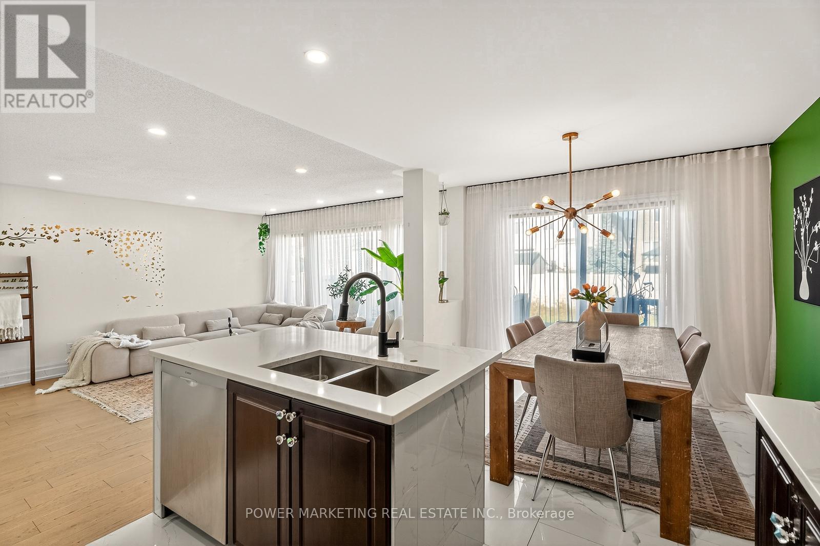 657 - 657 Clearbrook Drive N, Ottawa, Ontario  K2J 5S1 - Photo 20 - X12500054